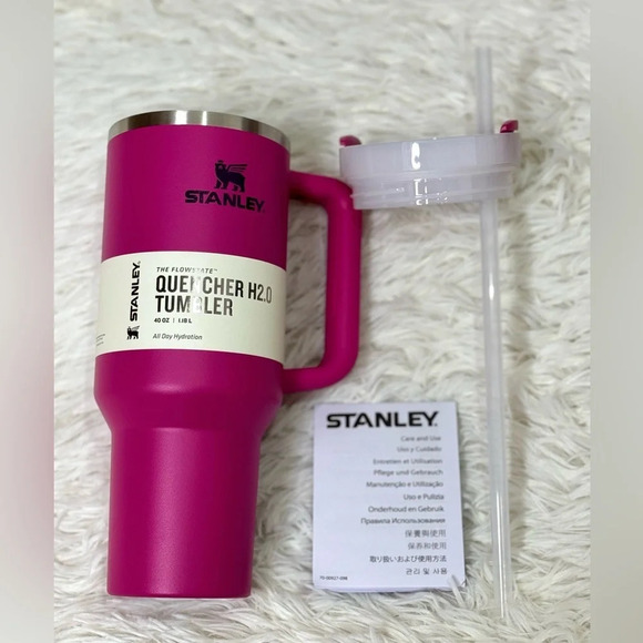 Stanley Tumbler Fuchsia QUENCHER H2.0 FLOWSTATE 40 OZ - Picture 2 of 15